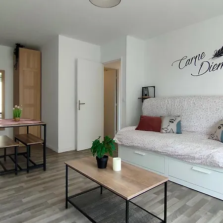 Daire L'eure Au Soleil, Avec Balcon Et Wifi