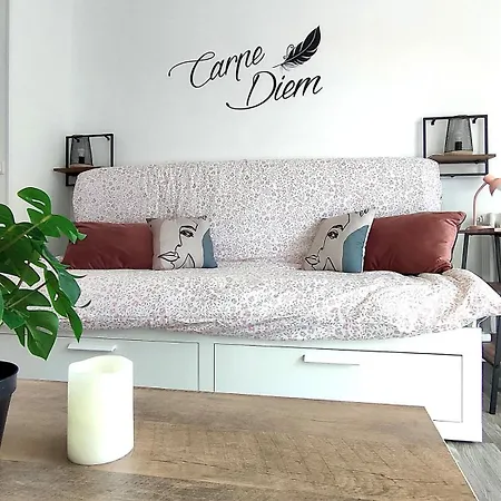 L'eure Au Soleil Avec Balcon, Parking Gratuit & Wi-fi * Évreux